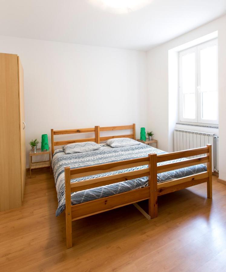 Apartma Rozi Копер Екстериор снимка